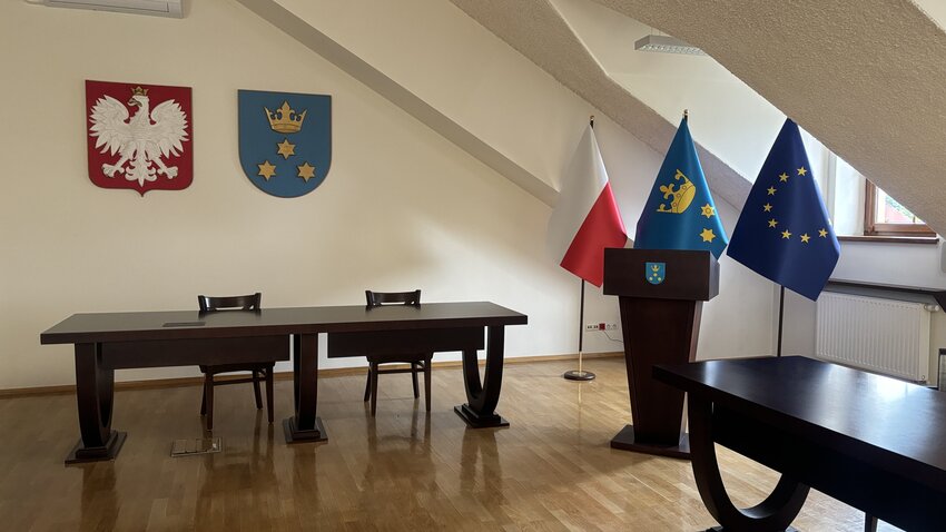 Powiększ: